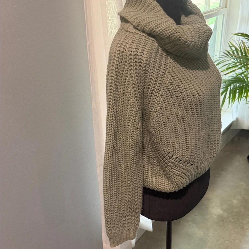 moon & madison Olive Cowl Neck Sweater Crochet Cable Ribbed Cropped Knit